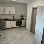 Schöne In